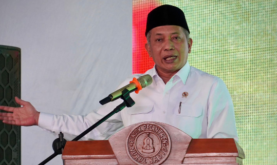 Menkop Resmikan Torasera Nurja Berkah, Perkuat Ekosistem Koperasi Desa di Probolinggo